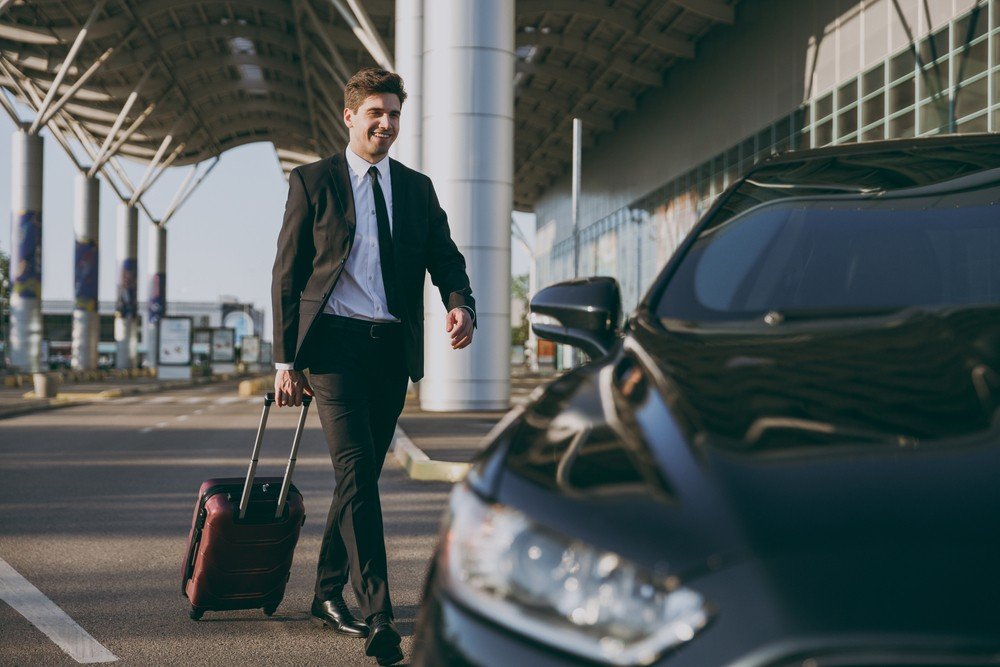 the-benefits-of-private-airport-transfers - Manchester Airport Taxi Transfer - Manchester Airport Taxi Transfer